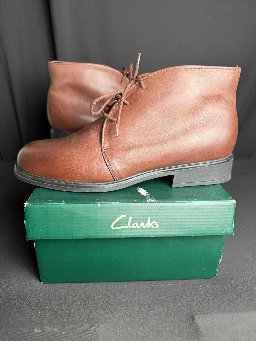 Clarks Keble II Brown Leather Ankle Chukka Boots Women Size 10 M NIB 32272